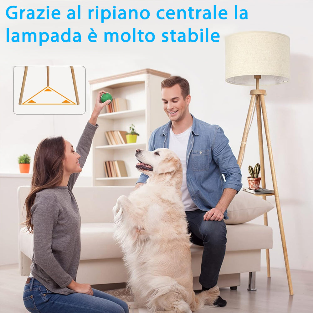 Piantana Treppiede in Legno con Ripiano – Lampada da Terra Moderna per Soggiorno, Camera e Ufficio – Frassino, Rovere, Noce